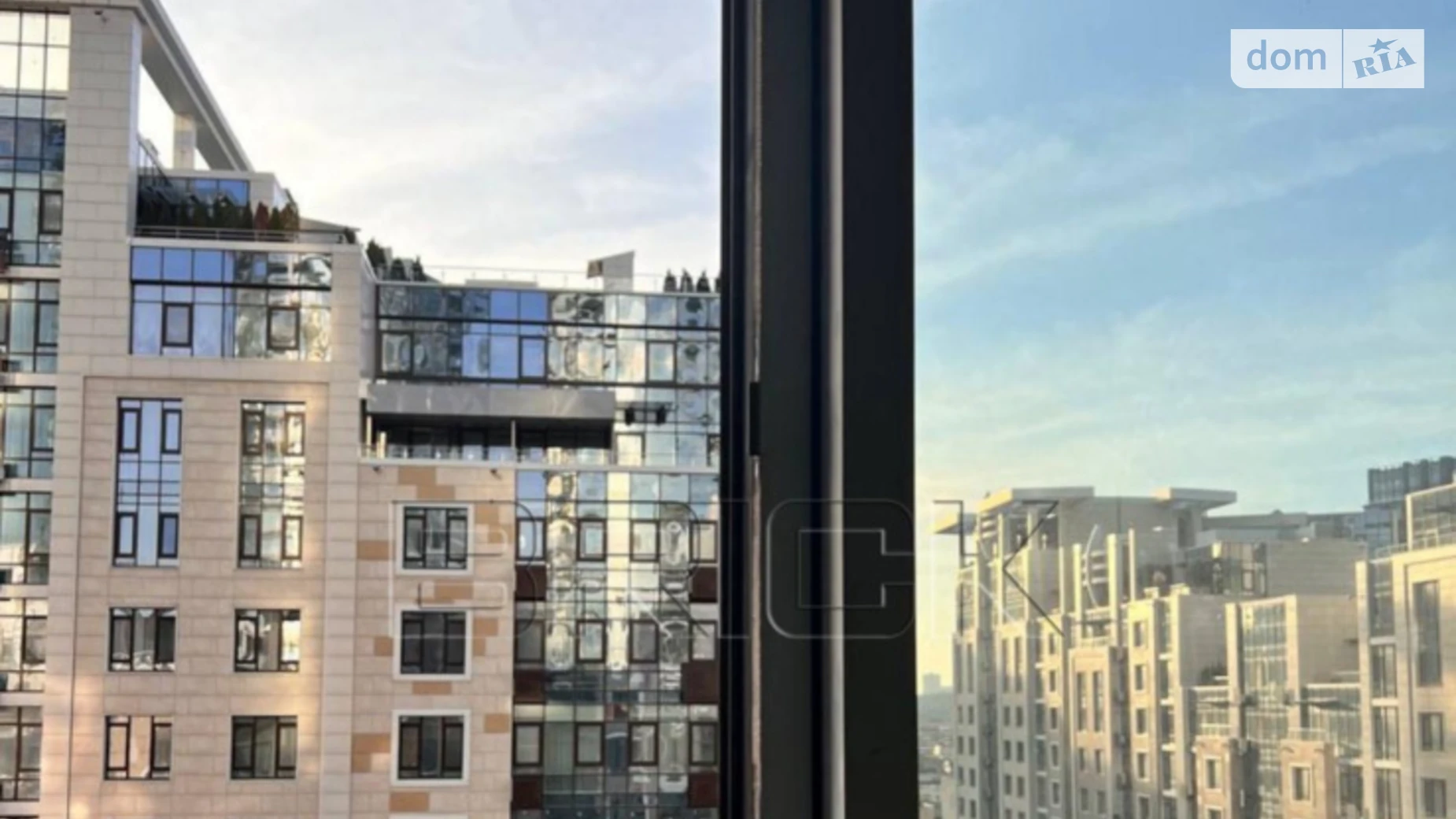 Продается 2-комнатная квартира 71.1 кв. м в Киеве, ул. Саперное Поле, 5А - фото 2