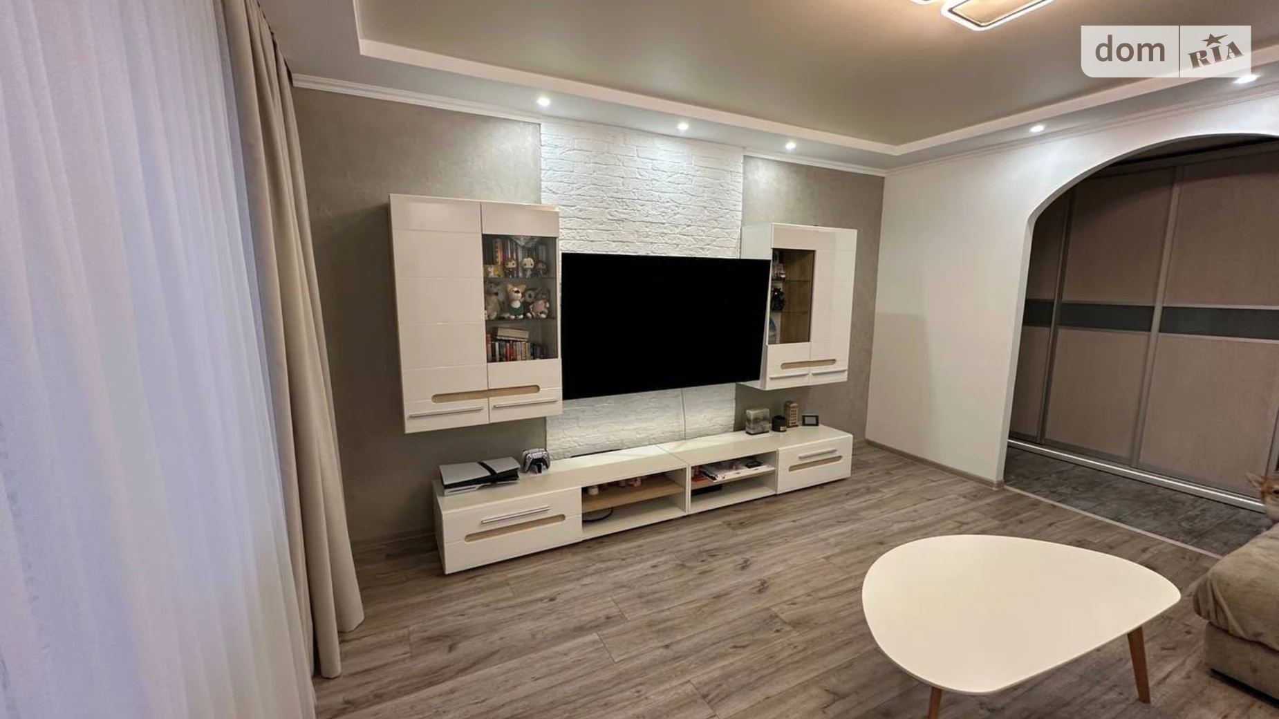 Сдается в аренду 3-комнатная квартира 67 кв. м в Днепре, ул. Большая Диивська, 4 корпус 5 - фото 2