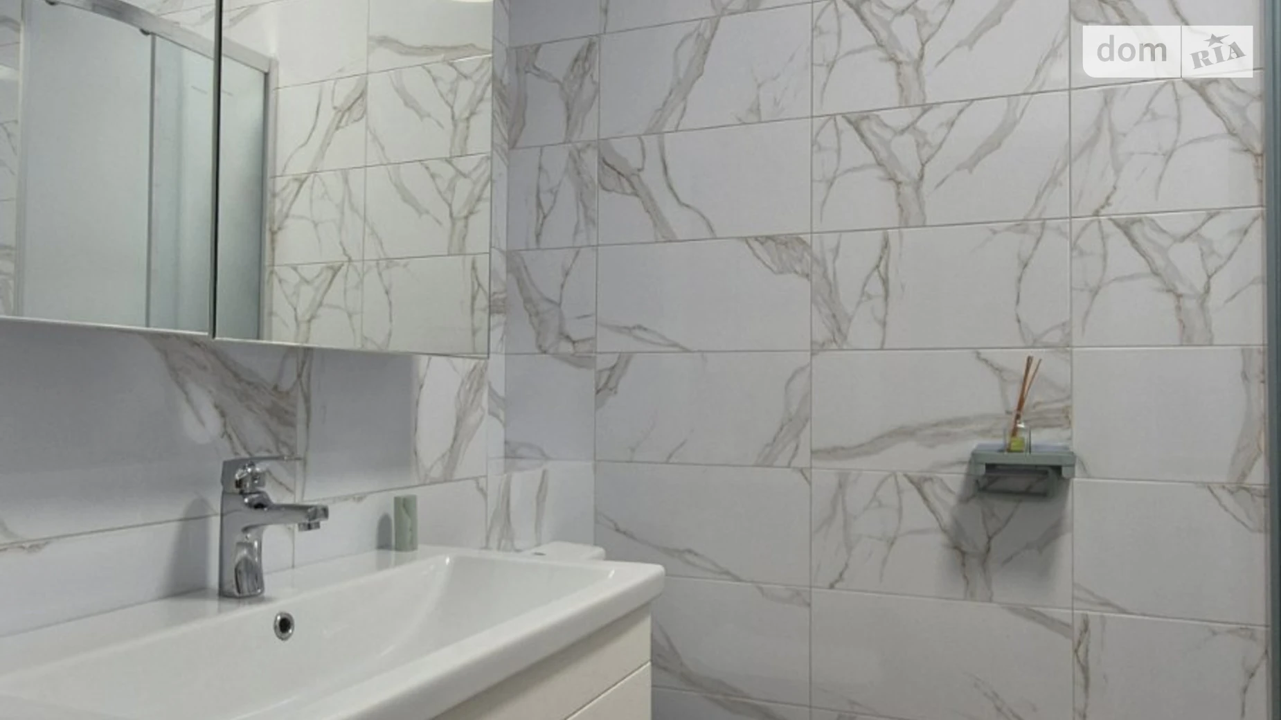 Продается 1-комнатная квартира 40 кв. м в Одессе, ул. Академика Сахарова, 3В - фото 3