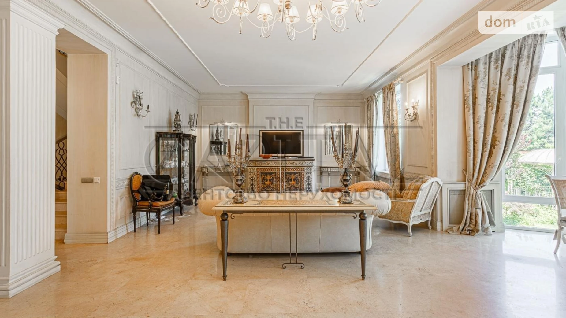 Продается дом на 3 этажа 800 кв. м с садом, цена: 700000 $ - фото 2