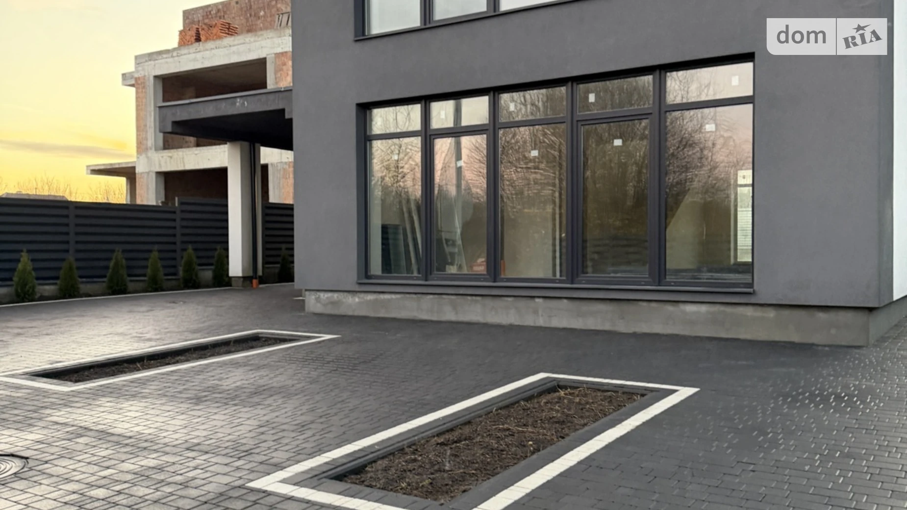 Продається будинок 2 поверховий 240 кв. м з балконом, цена: 295000 $ - фото 4