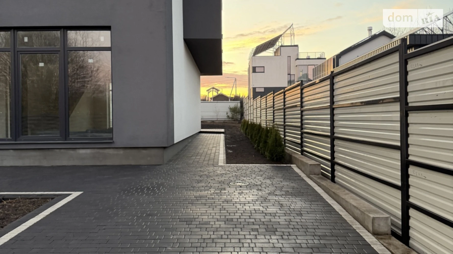 Продається будинок 2 поверховий 240 кв. м з балконом, цена: 295000 $ - фото 5