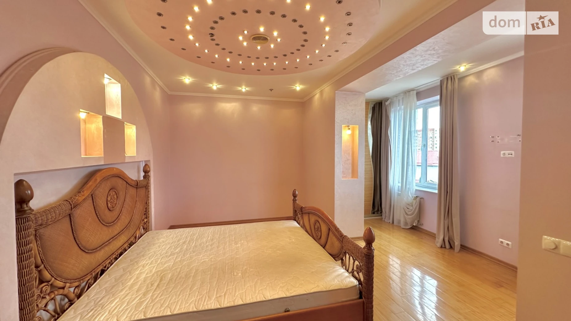 Здається в оренду 3-кімнатна квартира 114 кв. м у Львові, вул. Академіка Сахарова Андрія, 80А - фото 3