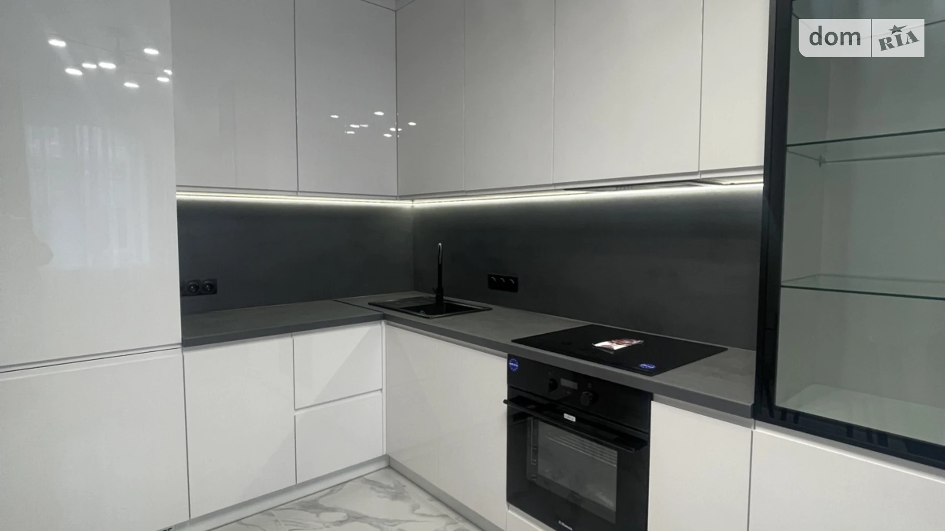 Продается 1-комнатная квартира 46.7 кв. м в Хмельницком, цена: 68000 $ - фото 2