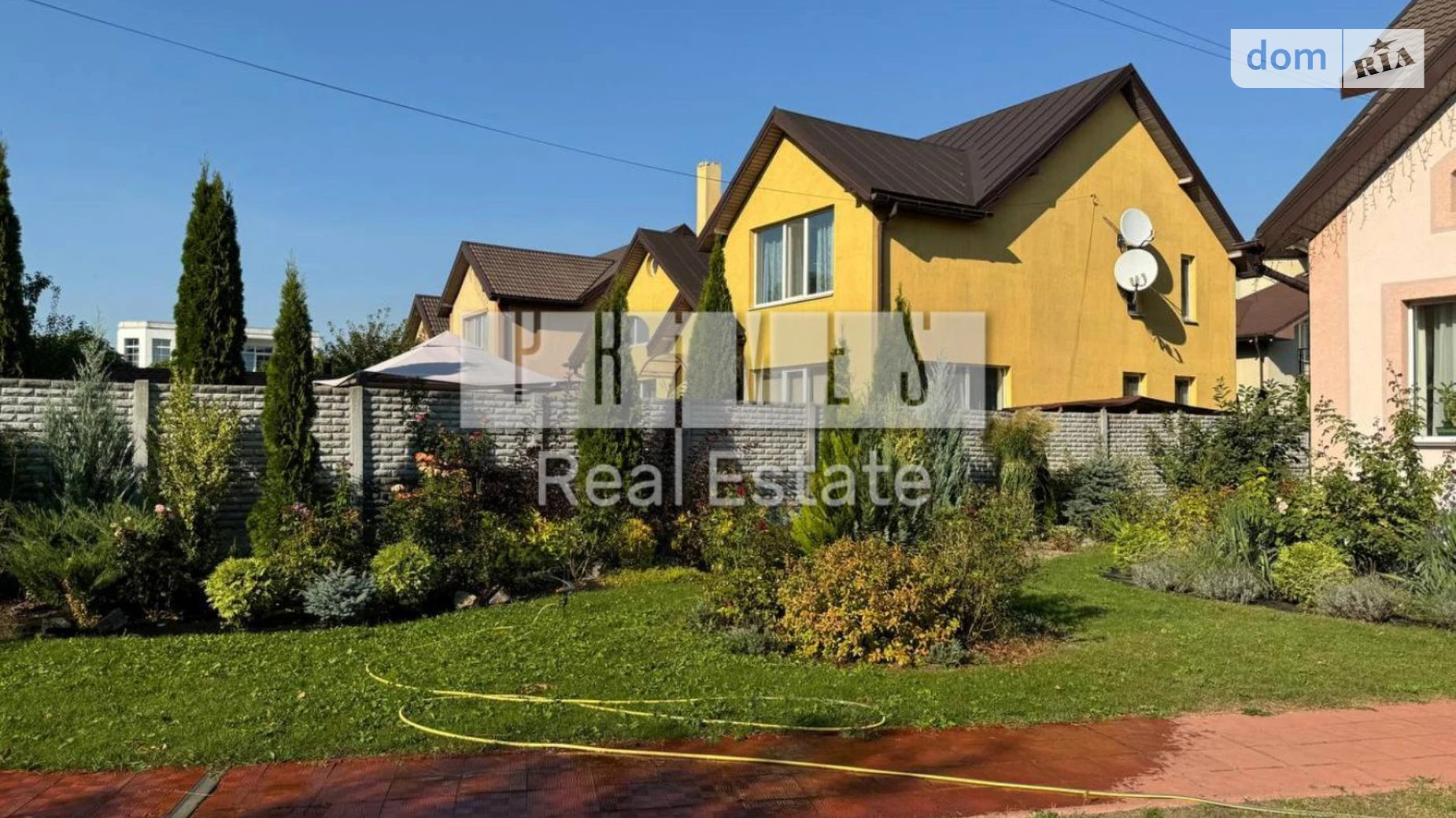 Продается дом на 2 этажа 276 кв. м с гаражом, цена: 242000 $ - фото 2