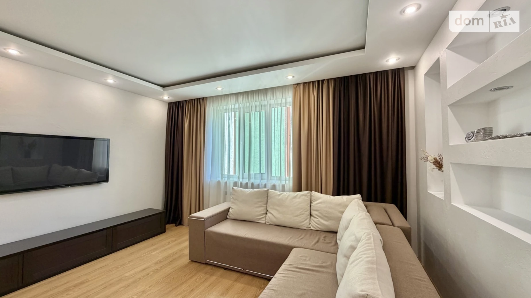 Сдается в аренду 2-комнатная квартира 75 кв. м в Черновцах, ул. Героев Майдана, 154 - фото 2