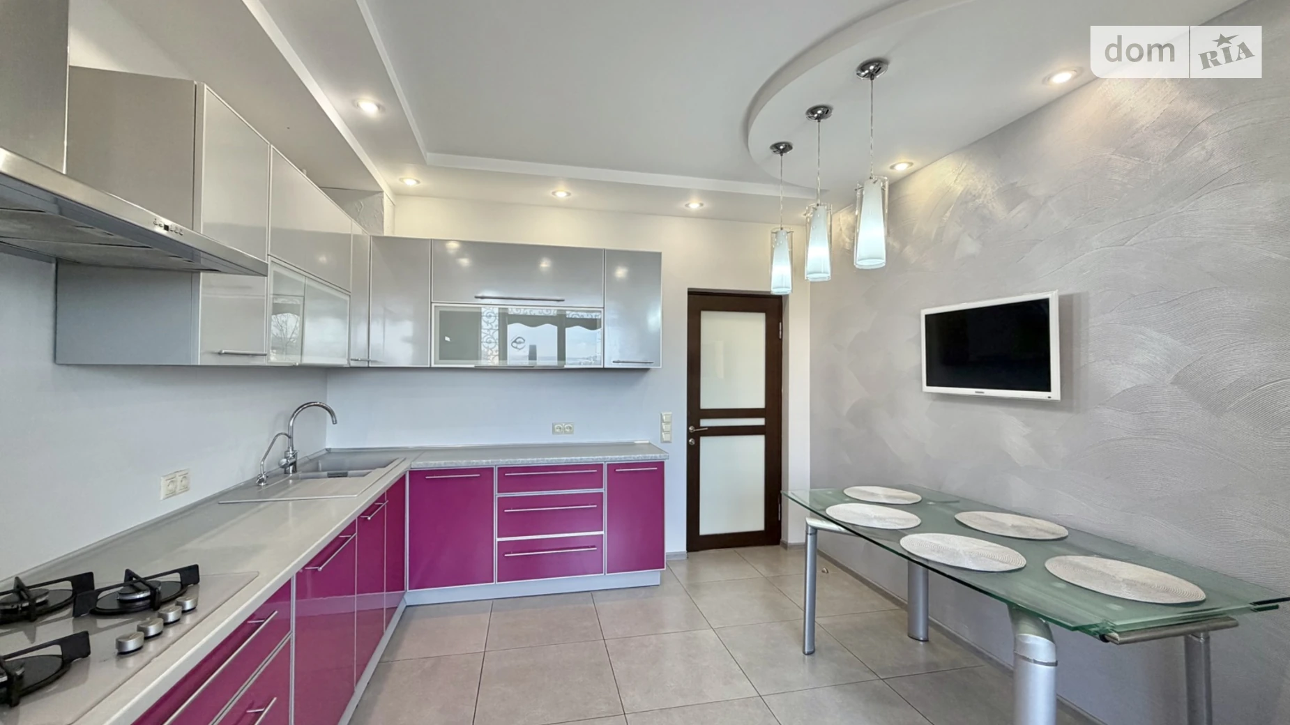 Сдается в аренду 2-комнатная квартира 75 кв. м в Черновцах, ул. Героев Майдана, 154 - фото 4