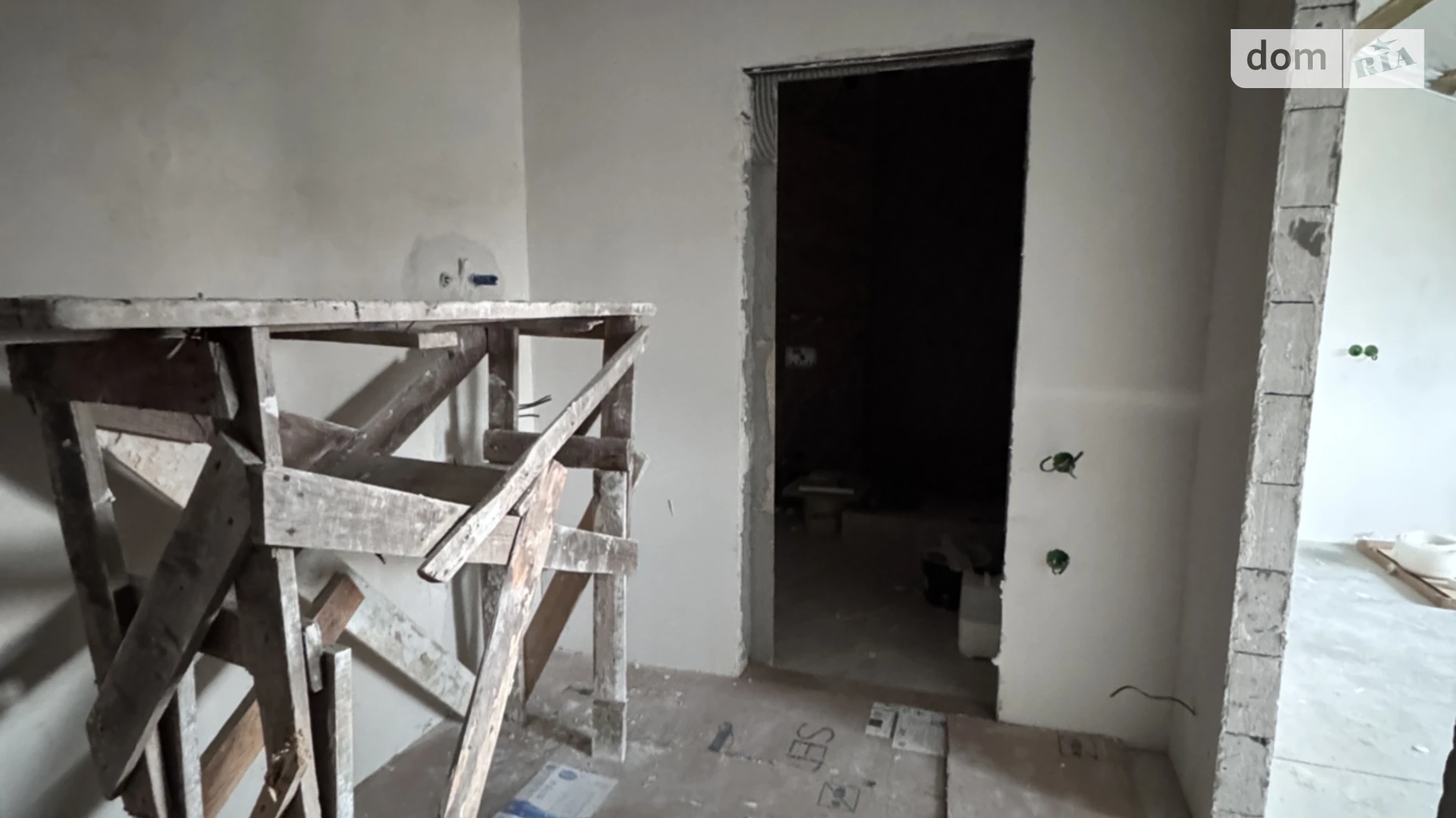 Продается 1-комнатная квартира 29 кв. м в Ворзеле, ул. Ильи Литвина(Окружная), 23/1 - фото 2