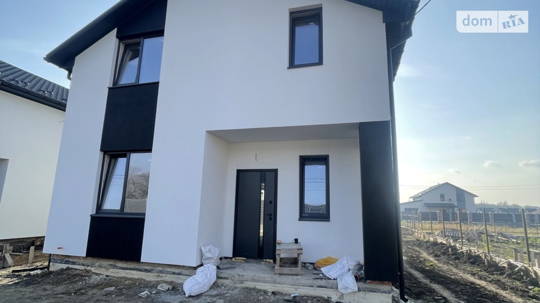 Продается дом на 2 этажа 120 кв. м с участком, цена: 85000 $ - фото 5