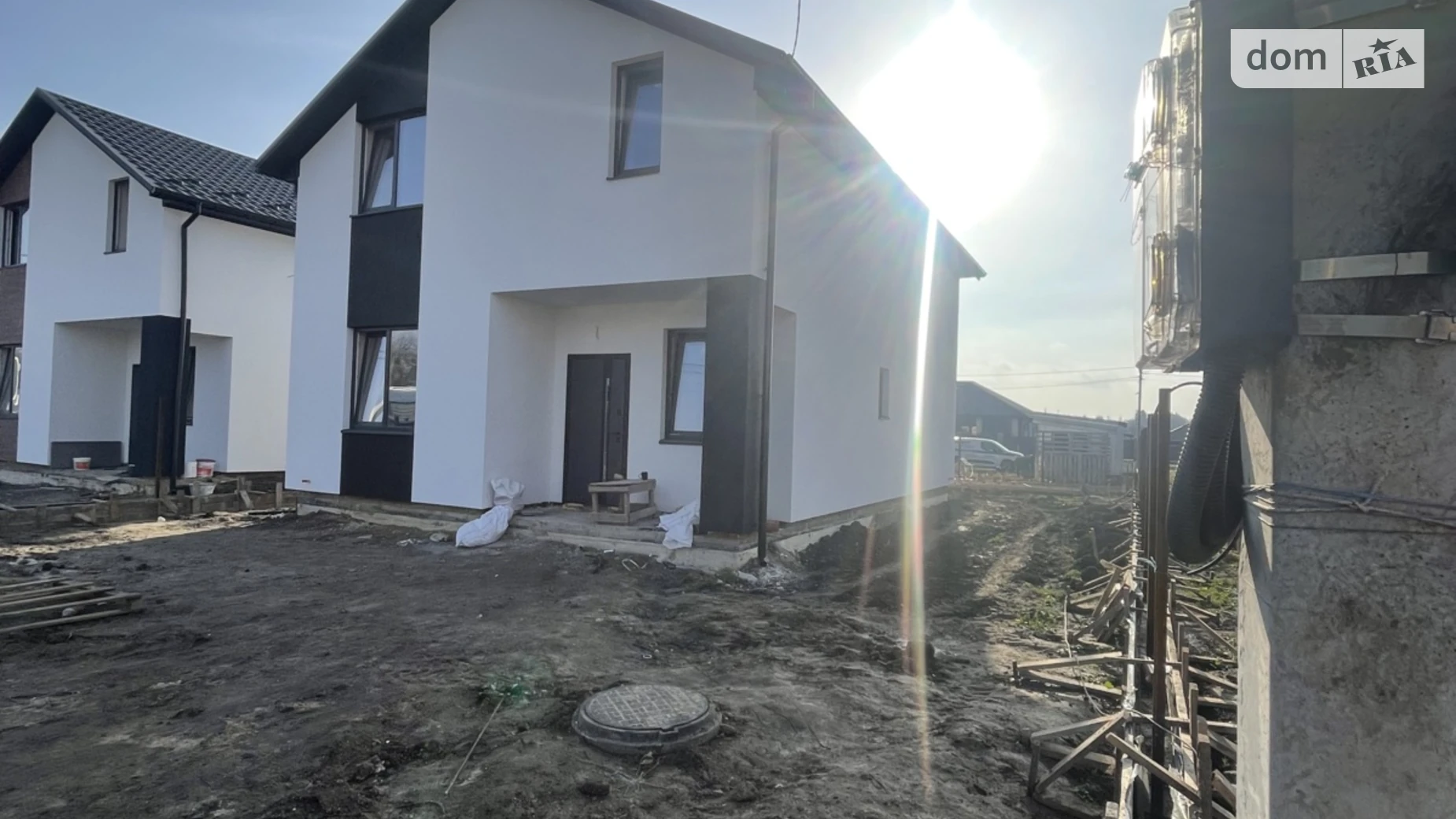 Продается дом на 2 этажа 120 кв. м с участком, цена: 85000 $ - фото 4