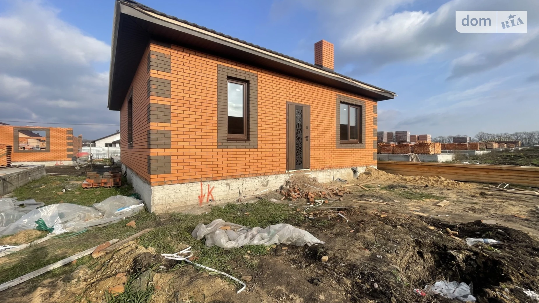 Продается одноэтажный дом 75 кв. м с камином, цена: 68000 $ - фото 3