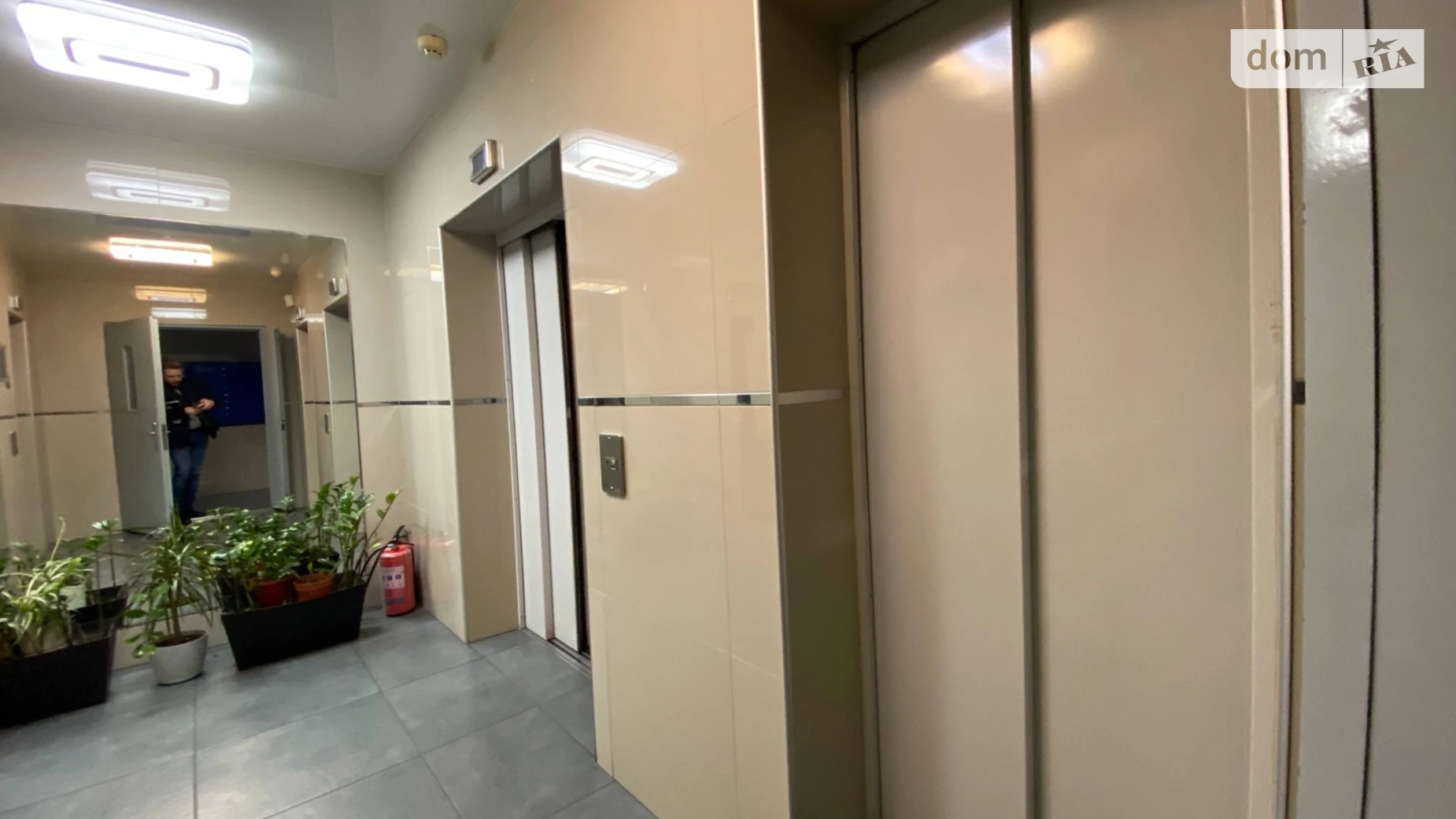 Сдается в аренду 2-комнатная квартира 86 кв. м в Киеве, ул. Голосеевская, 13Б - фото 2