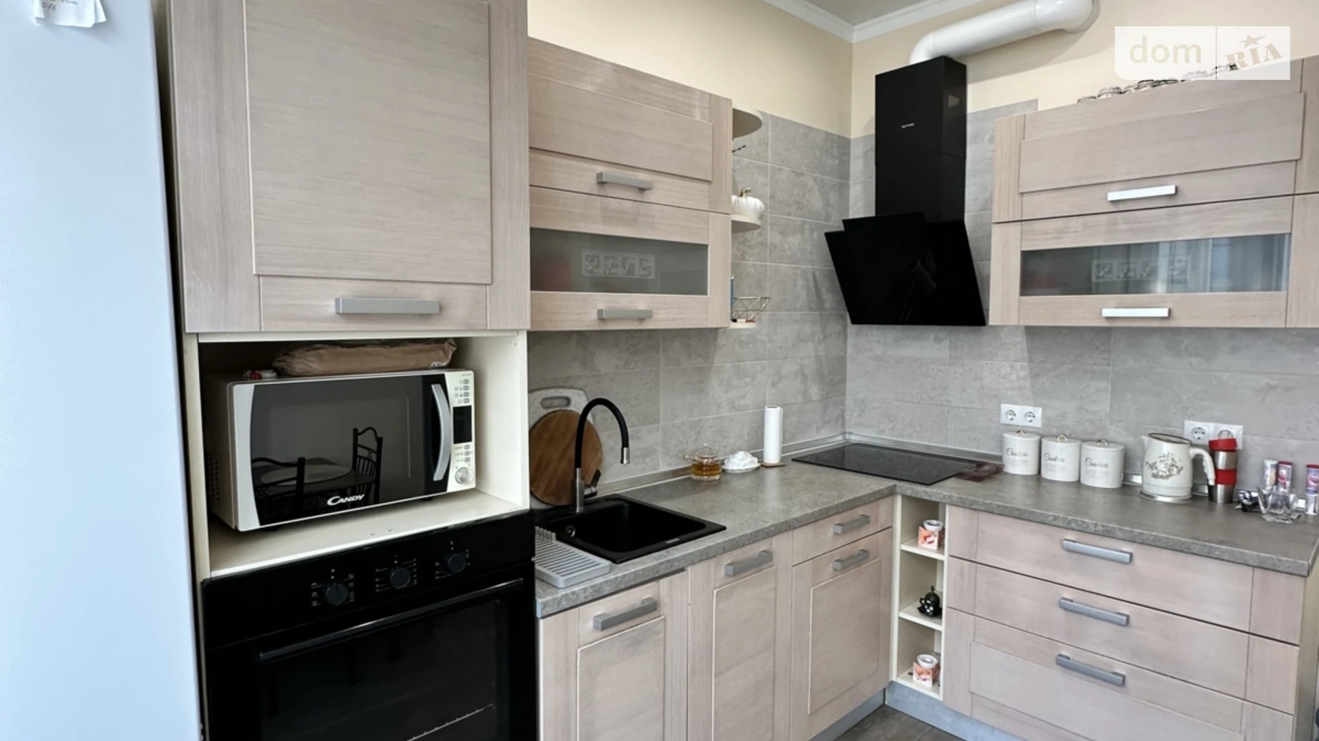 Продается 1-комнатная квартира 45 кв. м в Лиманке, ул. Жемчужная, 5А - фото 2