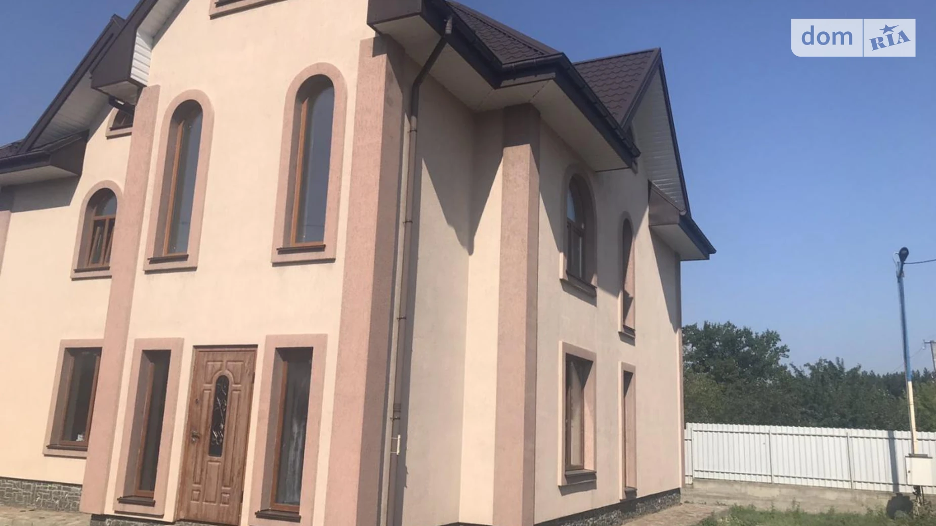 Продается дом на 2 этажа 222 кв. м с подвалом, цена: 72500 $ - фото 3