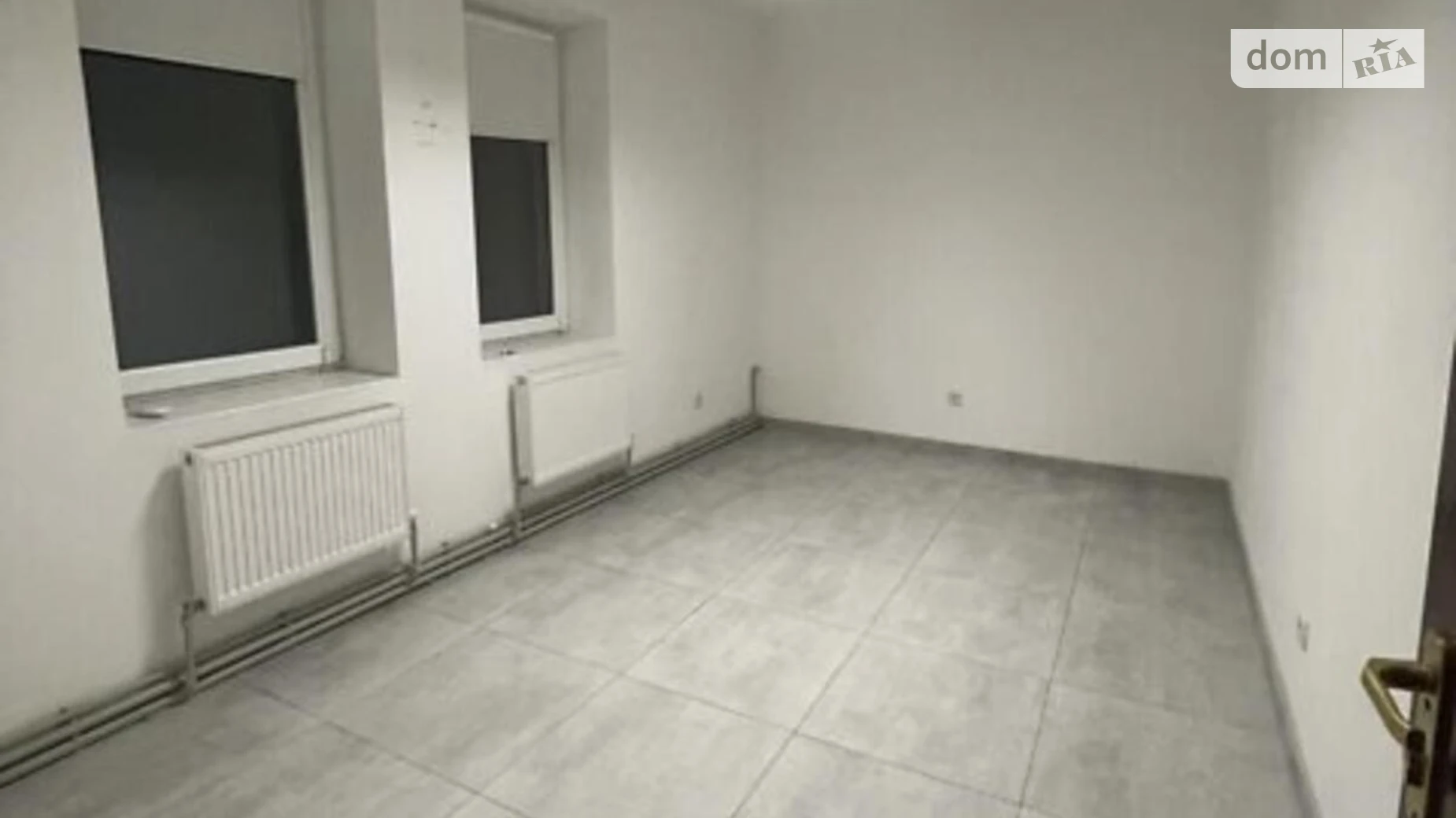 Сдается в аренду офис 18 кв. м в бизнес-центре, цена: 6000 грн - фото 4