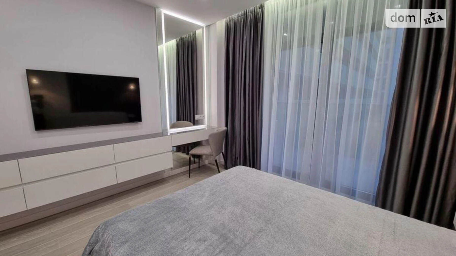 Продается 2-комнатная квартира 72.8 кв. м в Киеве, ул. Набережно-Рыбальская дорога, 3 - фото 3