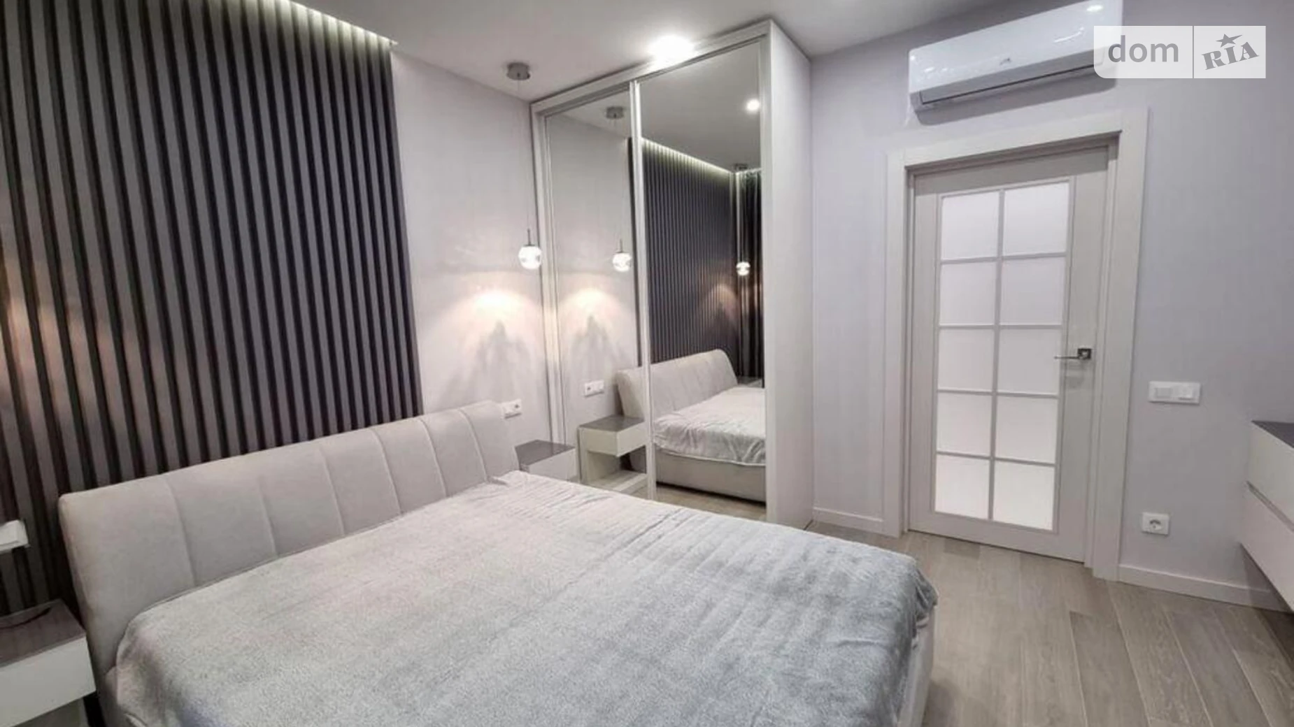 Продается 2-комнатная квартира 72.8 кв. м в Киеве, ул. Набережно-Рыбальская дорога, 3 - фото 5