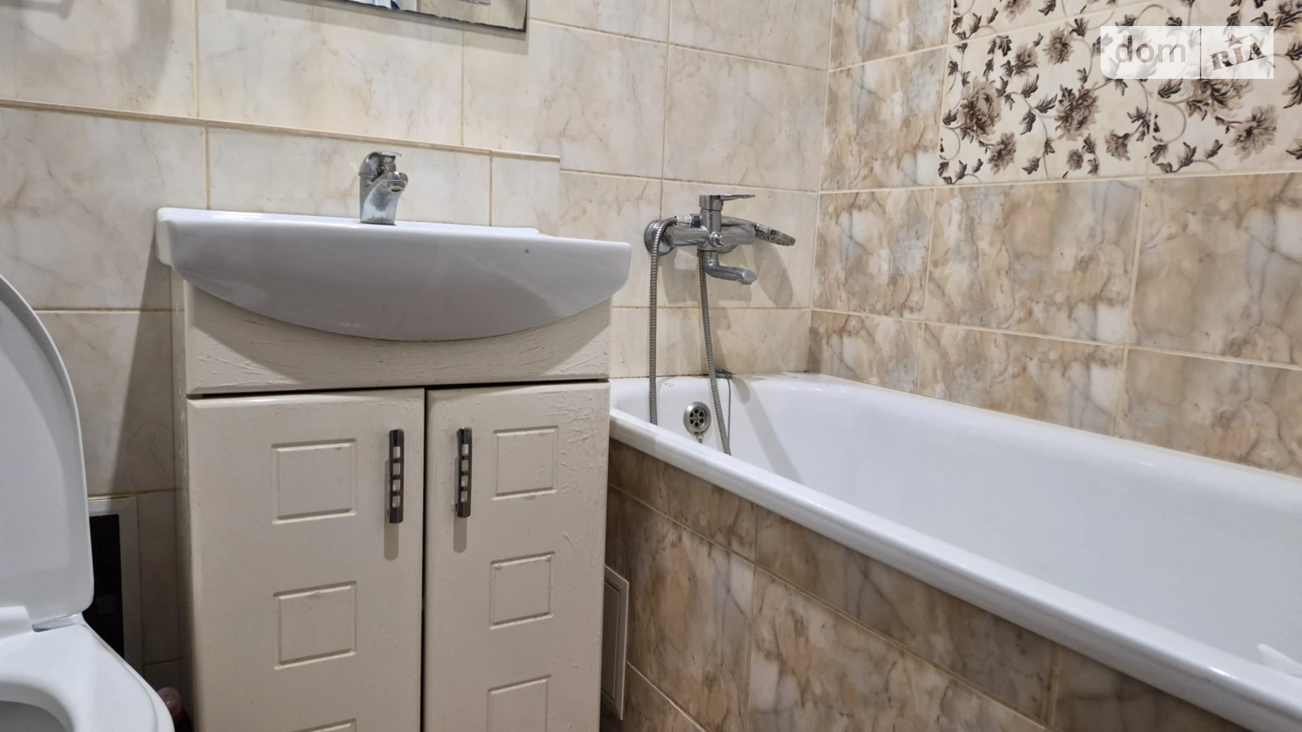 Сдается в аренду 3-комнатная квартира 61 кв. м в, цена: 8000 грн - фото 2