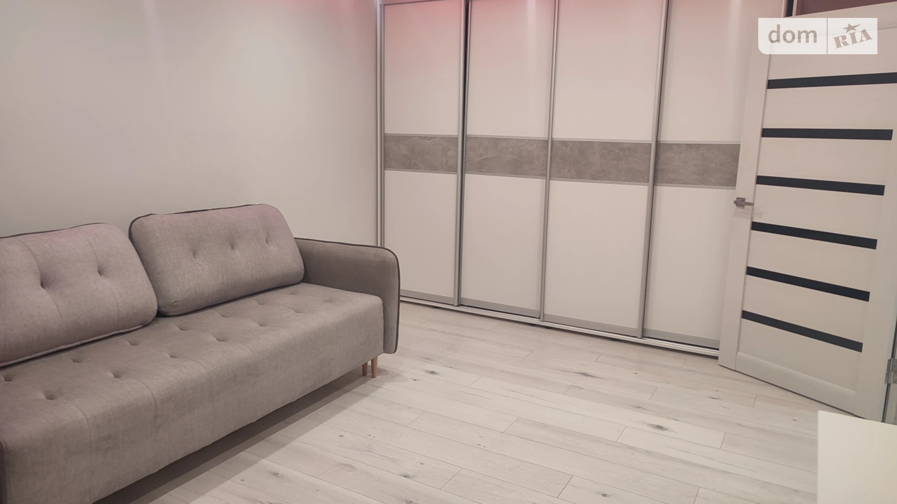 1-комнатная квартира 38 кв. м в Тернополе, ул. Генерала Мирона Тарнавского - фото 4