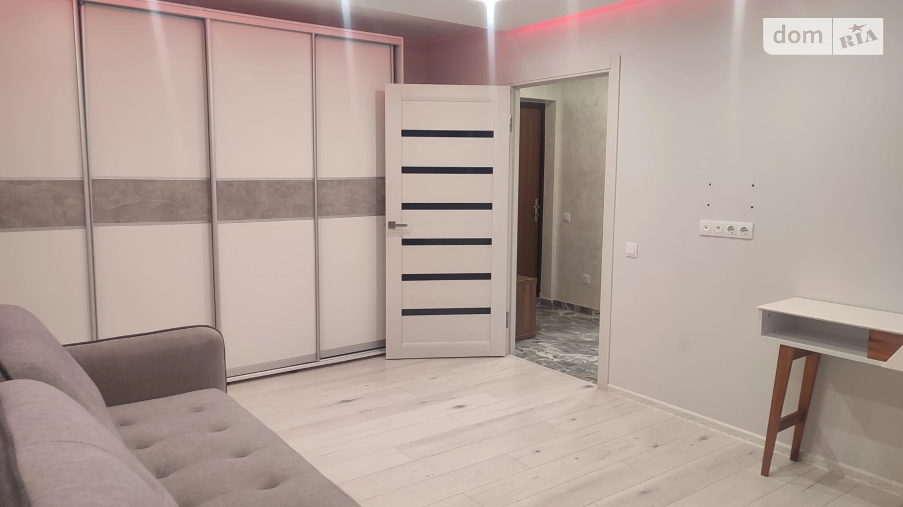 1-комнатная квартира 38 кв. м в Тернополе, ул. Генерала Мирона Тарнавского - фото 5