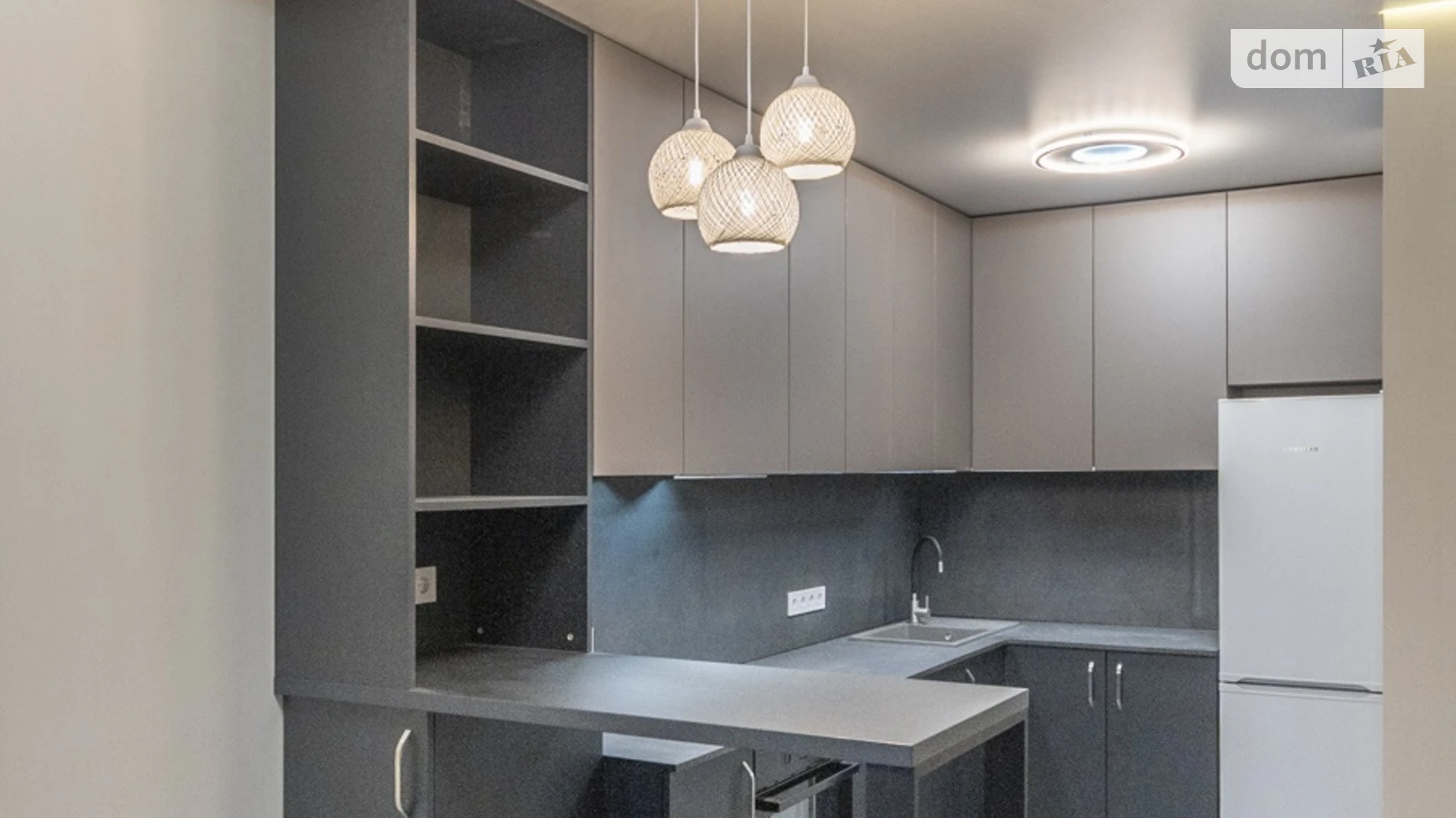 Продається 2-кімнатна квартира 49 кв. м у Києві, вул. Івана Виговського(Маршала Гречка), 12К - фото 2