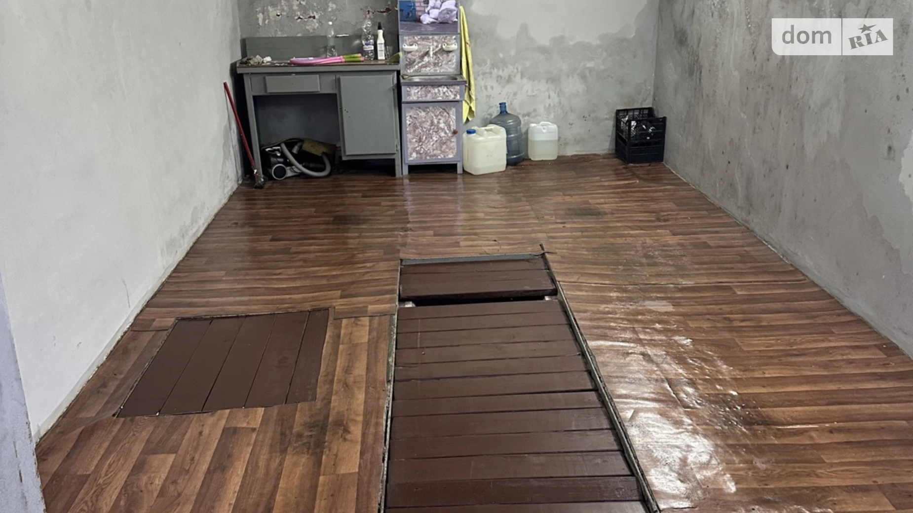 Продается отдельно стоящий гараж под легковое авто на 31.1 кв. м, цена: 3500 $ - фото 2