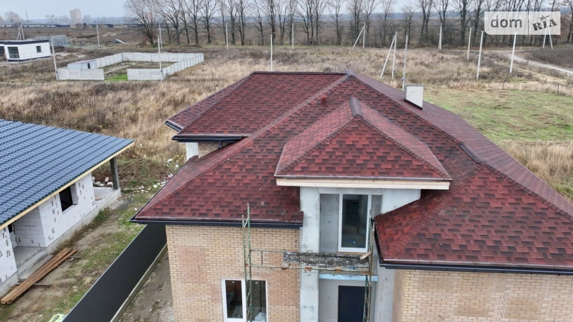 Продается дом на 2 этажа 240 кв. м с садом, цена: 180000 $ - фото 3