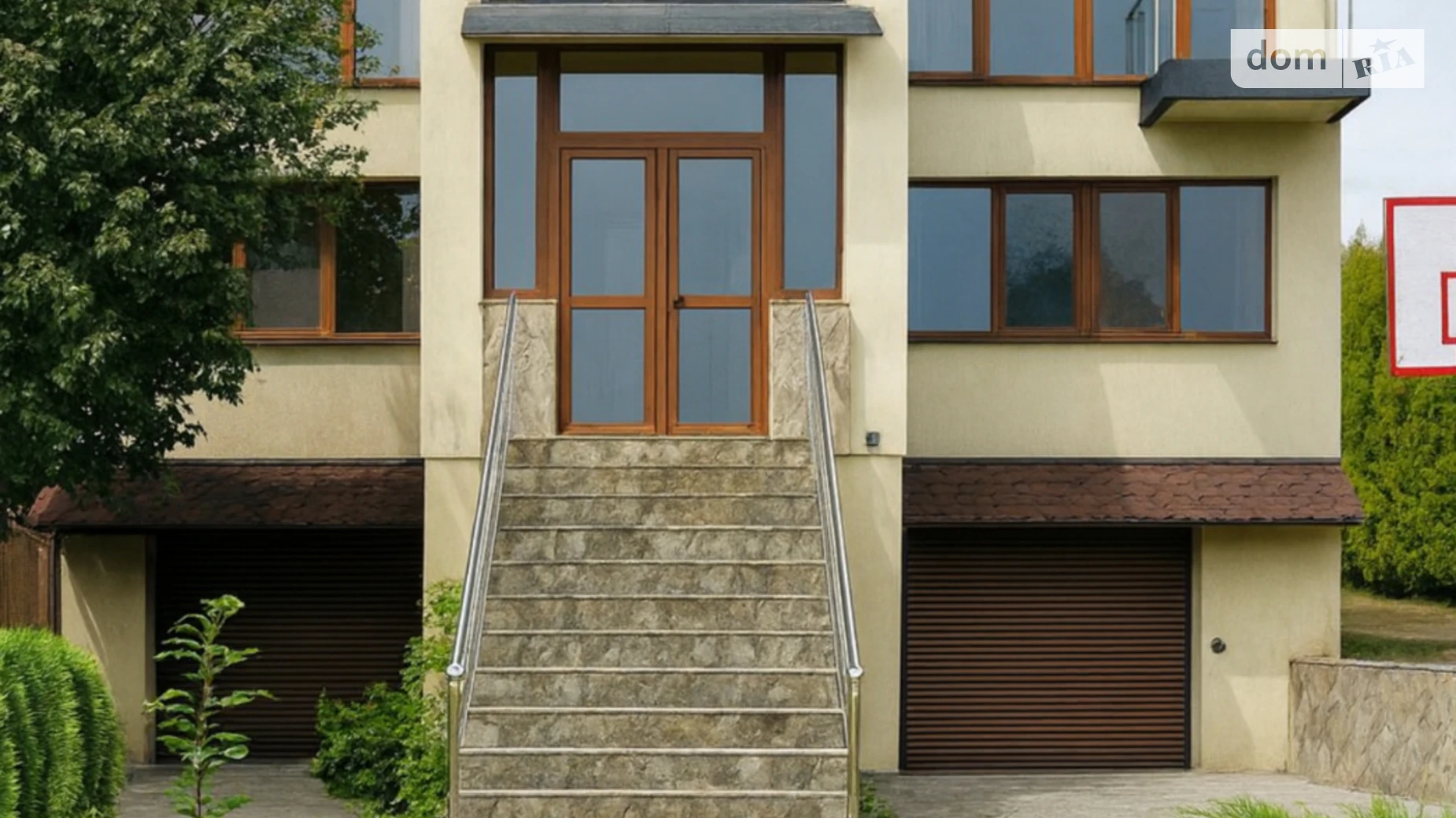 Продается дом на 2 этажа 220 кв. м с мансардой, цена: 175000 $ - фото 2