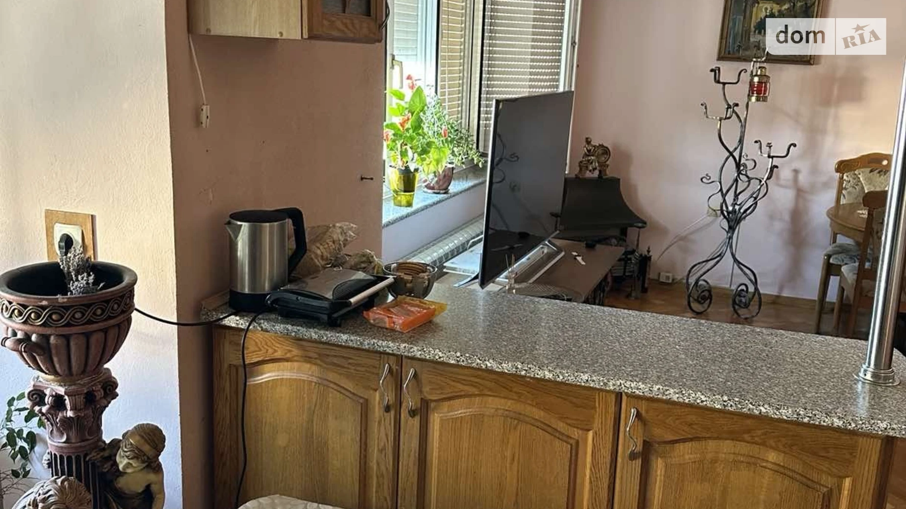 Продается 3-комнатная квартира 68.5 кв. м в Ужгороде, цена: 103000 $ - фото 2