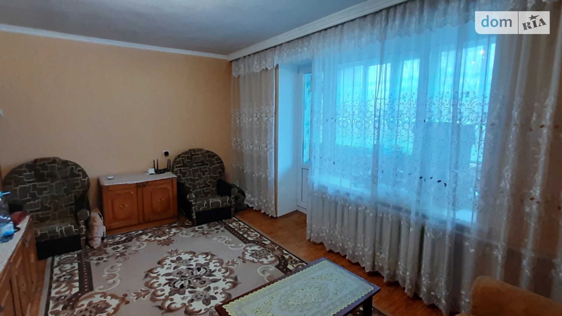 Продается 2-комнатная квартира 49.6 кв. м в Кагарлыке, ул. Комунарская, 38 - фото 2