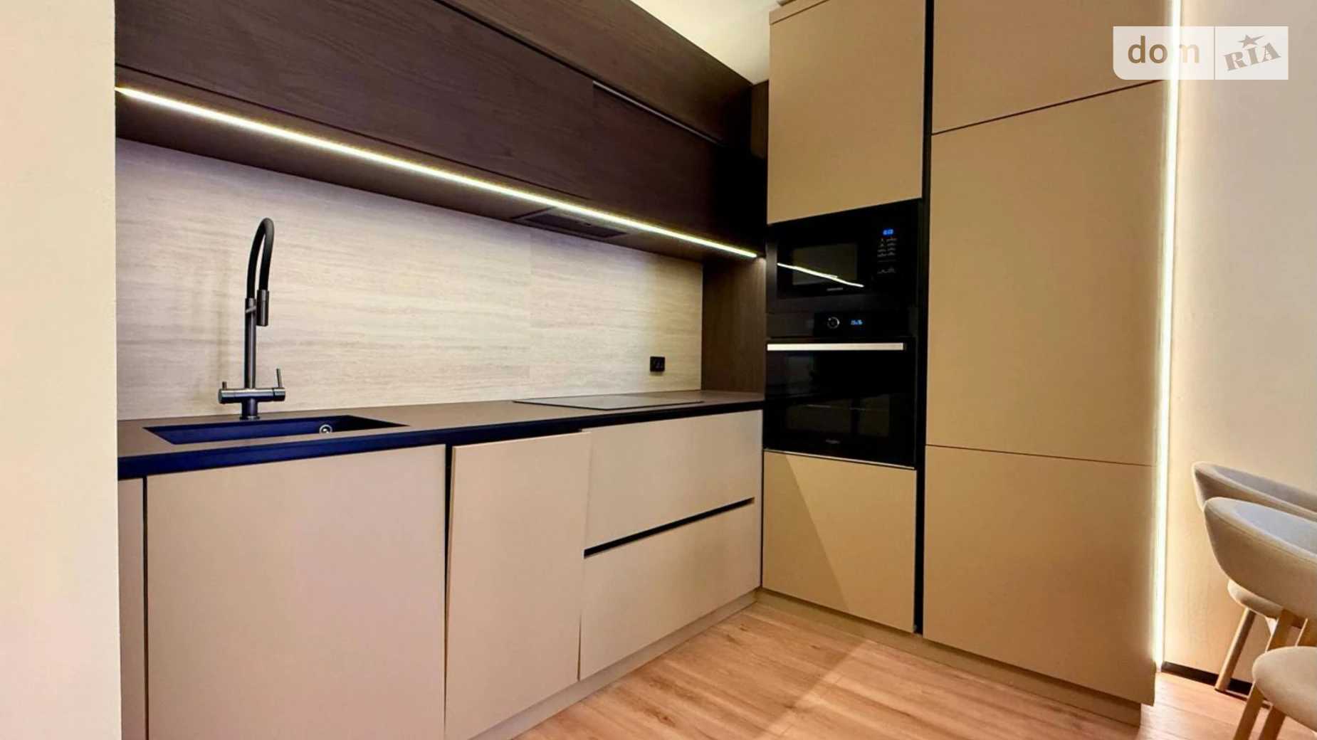 Сдается в аренду 1-комнатная квартира 44 кв. м в Киеве, ул. Братьев Шеметов, 8 - фото 3