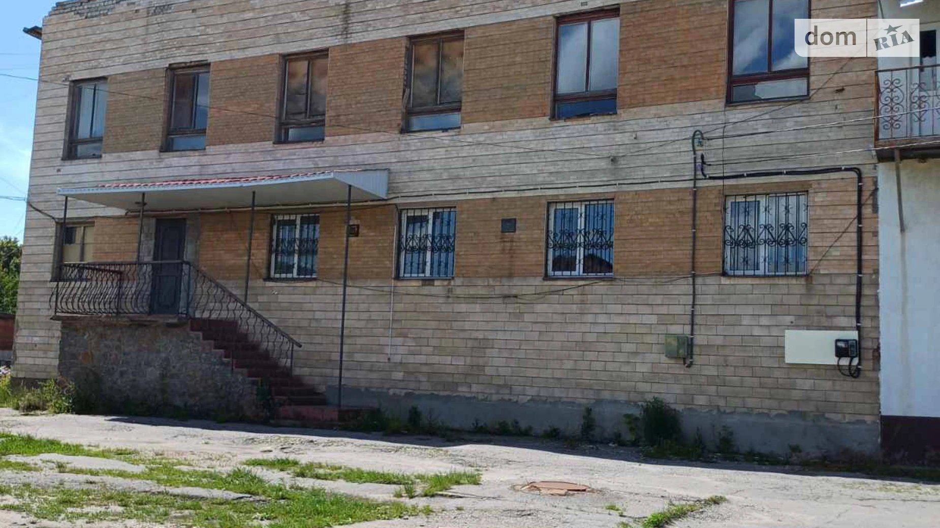 Сдается в аренду офис 78 кв. м в бизнес-центре, цена: 400 $ - фото 2