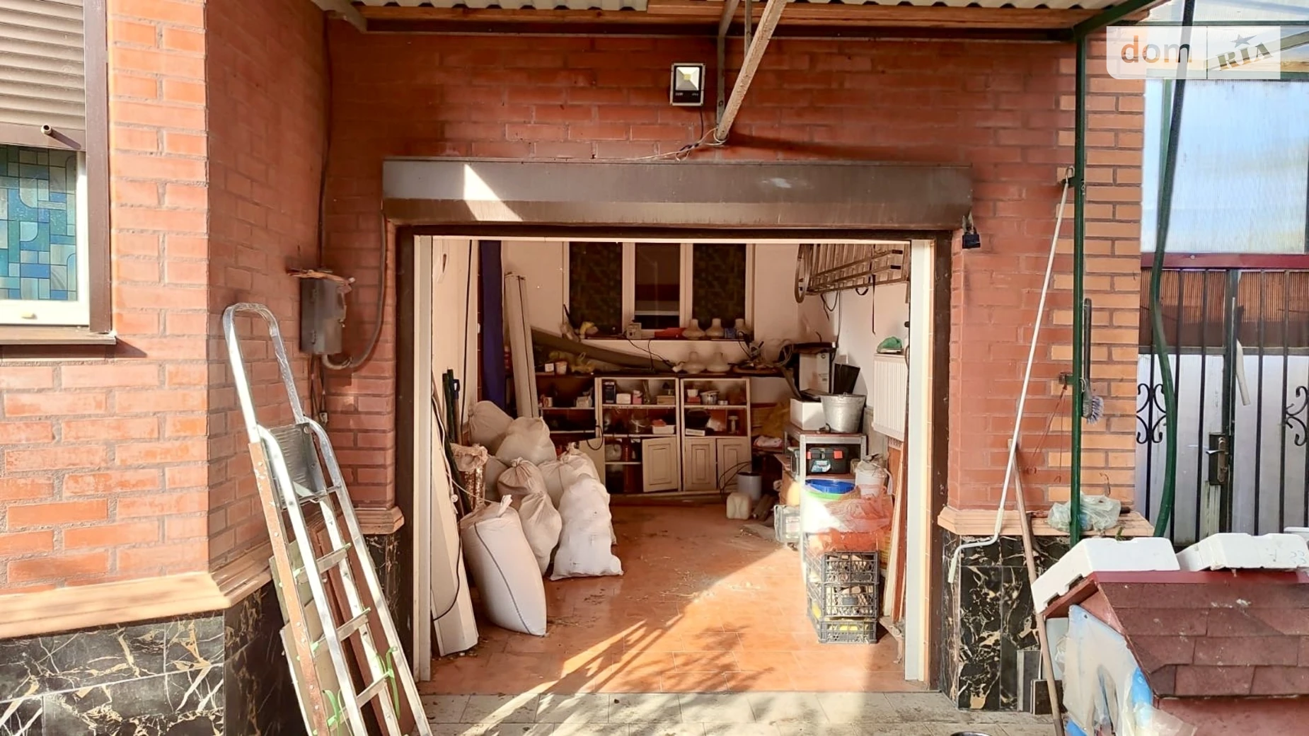 Продается дом на 2 этажа 140 кв. м с камином, цена: 90000 $ - фото 5