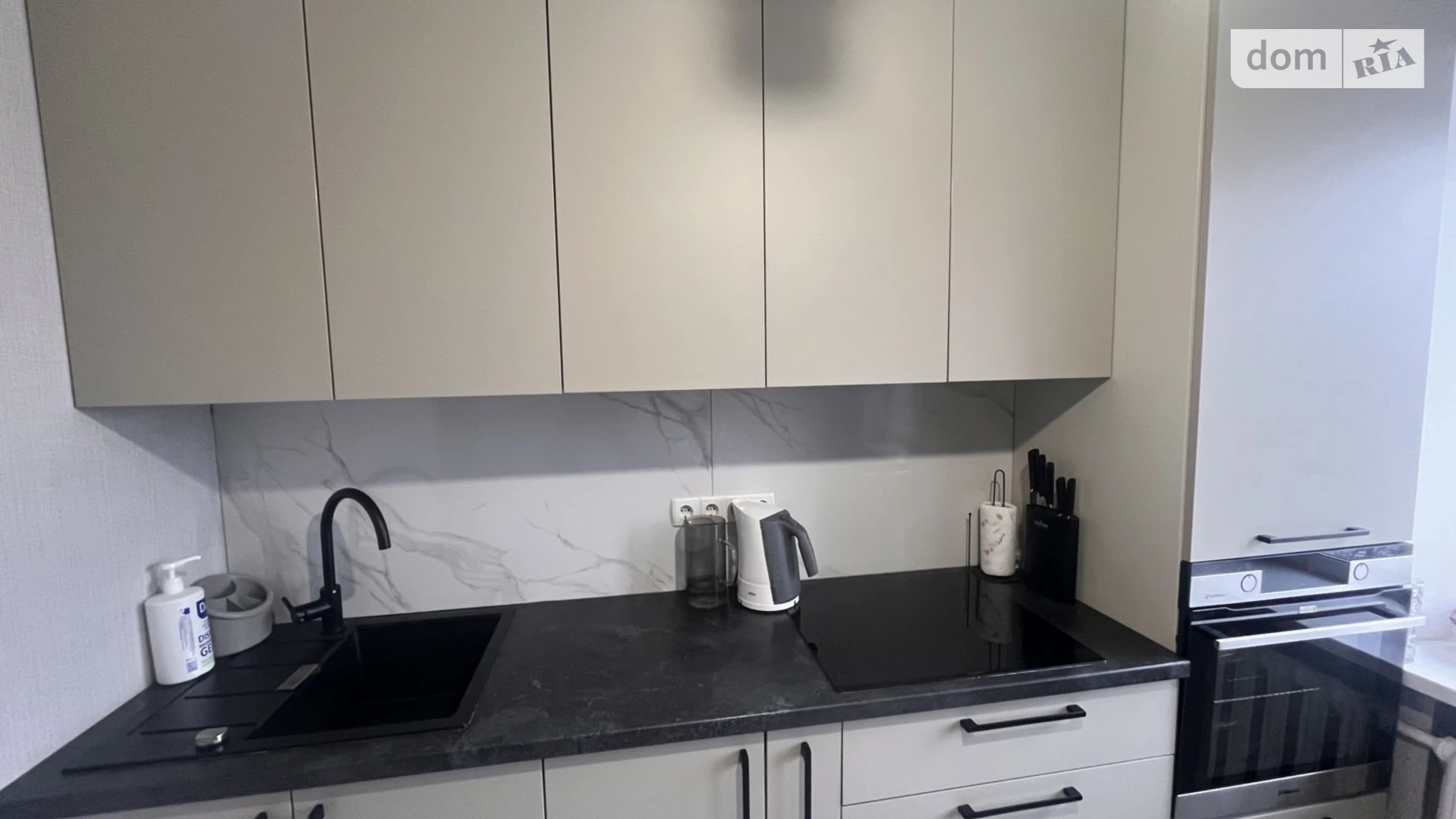 Продается 1-комнатная квартира 36.8 кв. м в Виннице, ул. Брацлавская, 1 - фото 2