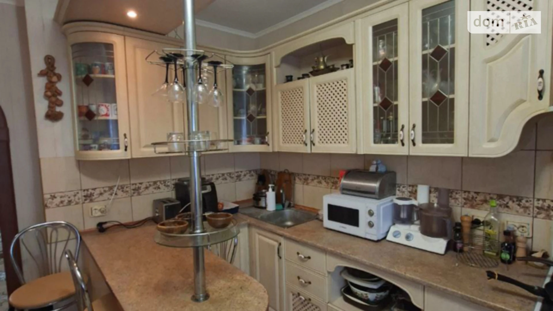 Продается 2-комнатная квартира 75.2 кв. м в Борисполе, ул. Франка, 9Б - фото 2