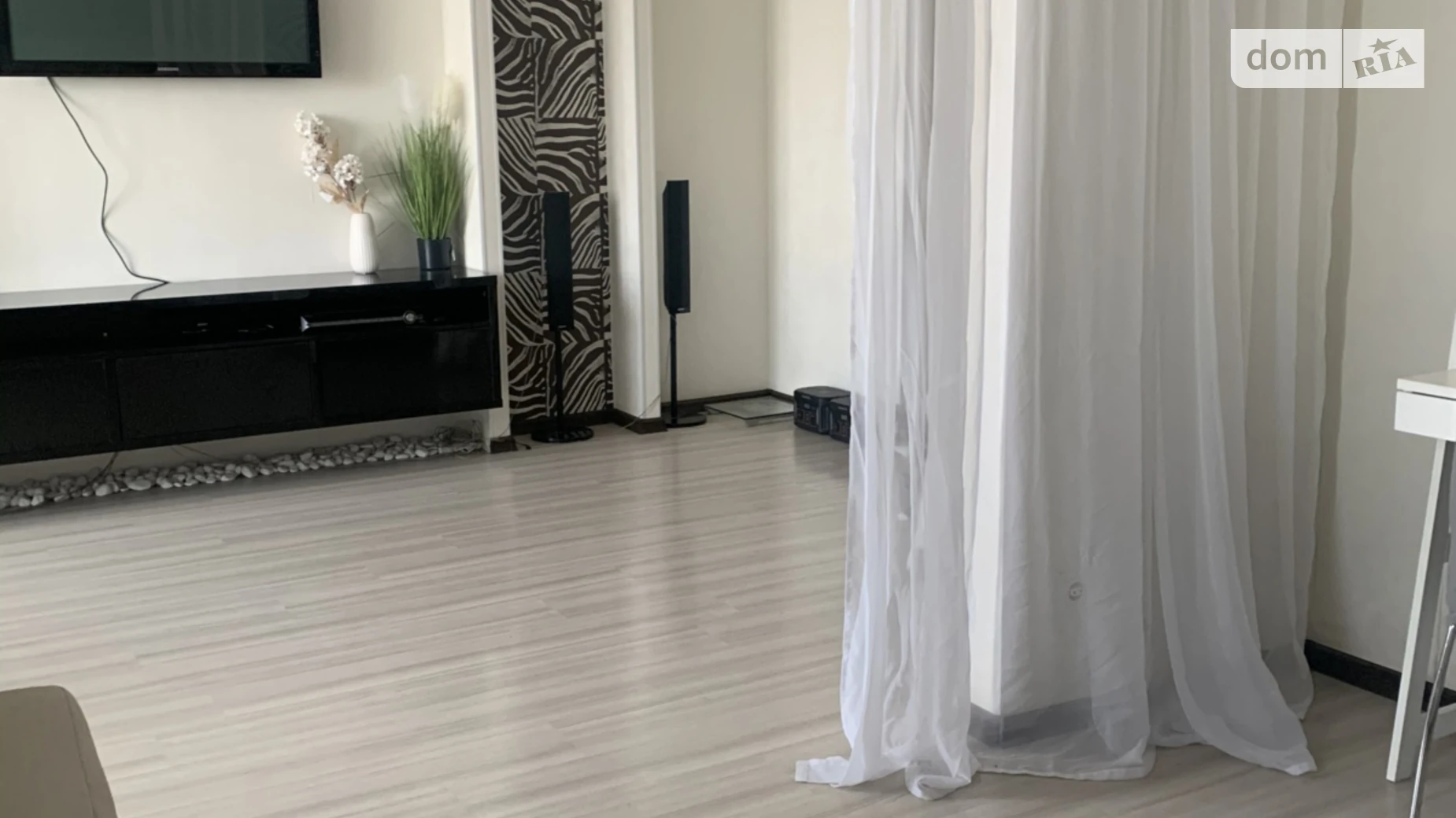 Продается 2-комнатная квартира 70 кв. м в Харькове, ул. Ньютона, 115/1 - фото 3