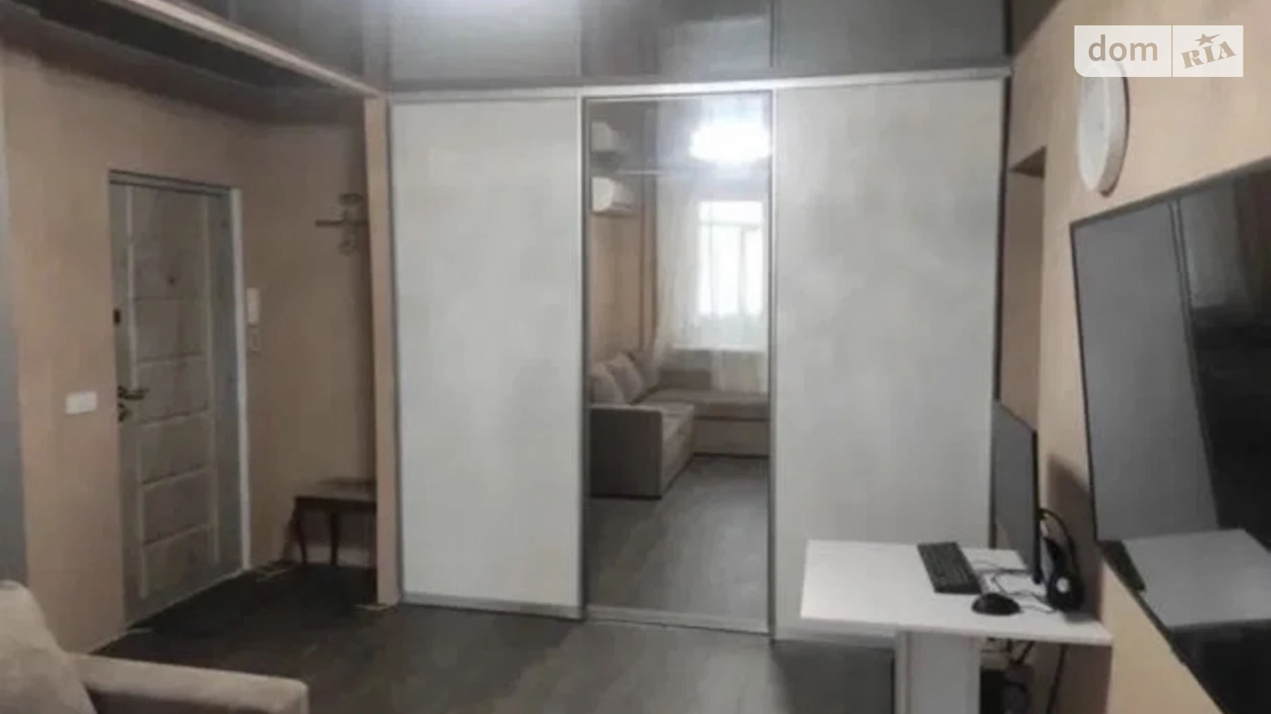 Продается 3-комнатная квартира 65.5 кв. м в Кременчуге, ул. Алитуская (Жадова Ген.), 1А - фото 2