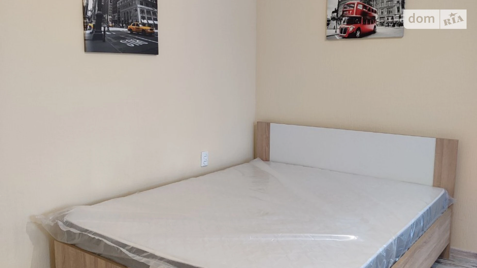 1-комнатная квартира 43 кв. м в Луцке, ул. Липинского, 15 - фото 2