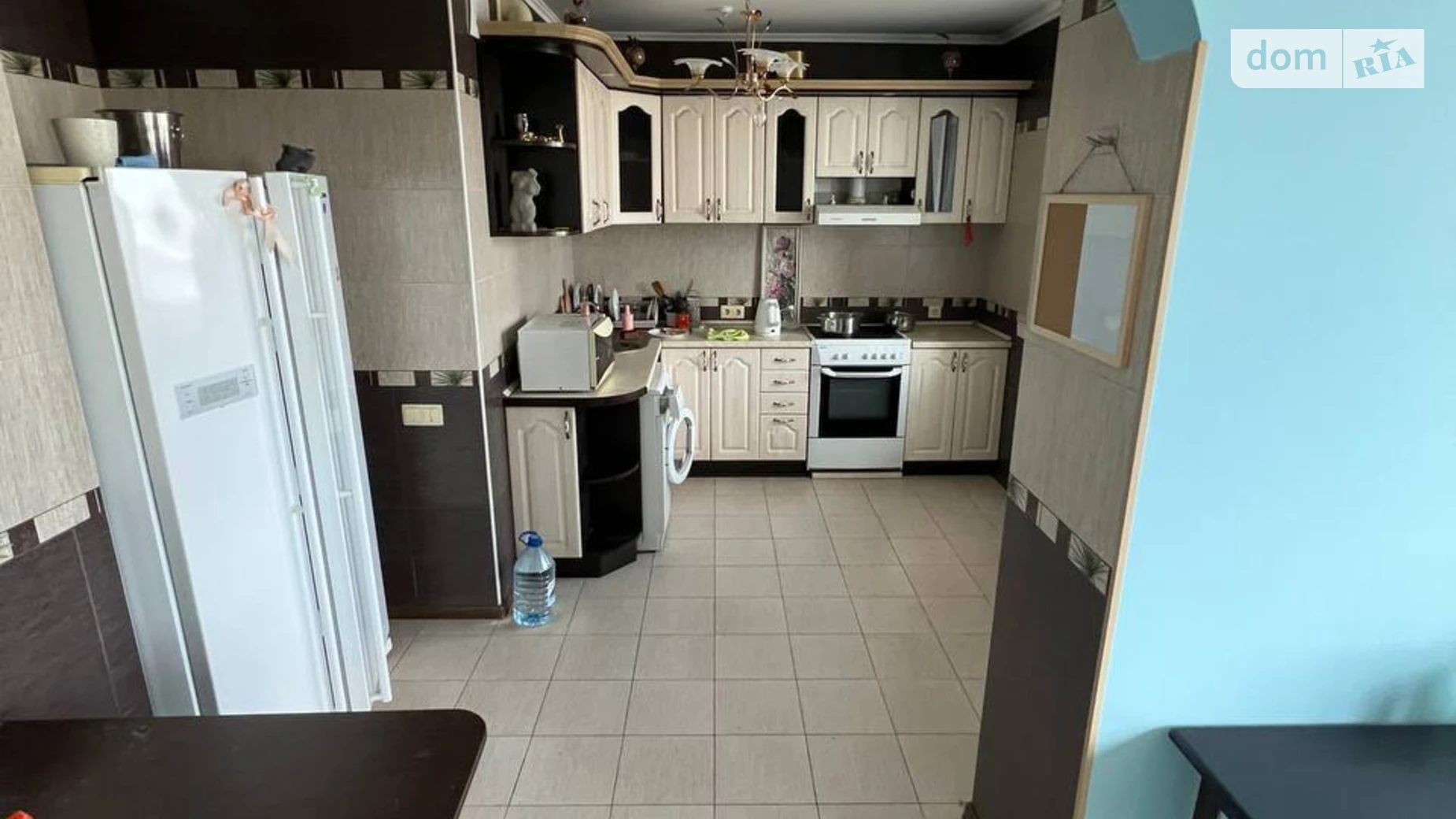 Продается 1-комнатная квартира 50.6 кв. м в Киеве, ул. Гришко Михаила, 9 - фото 3