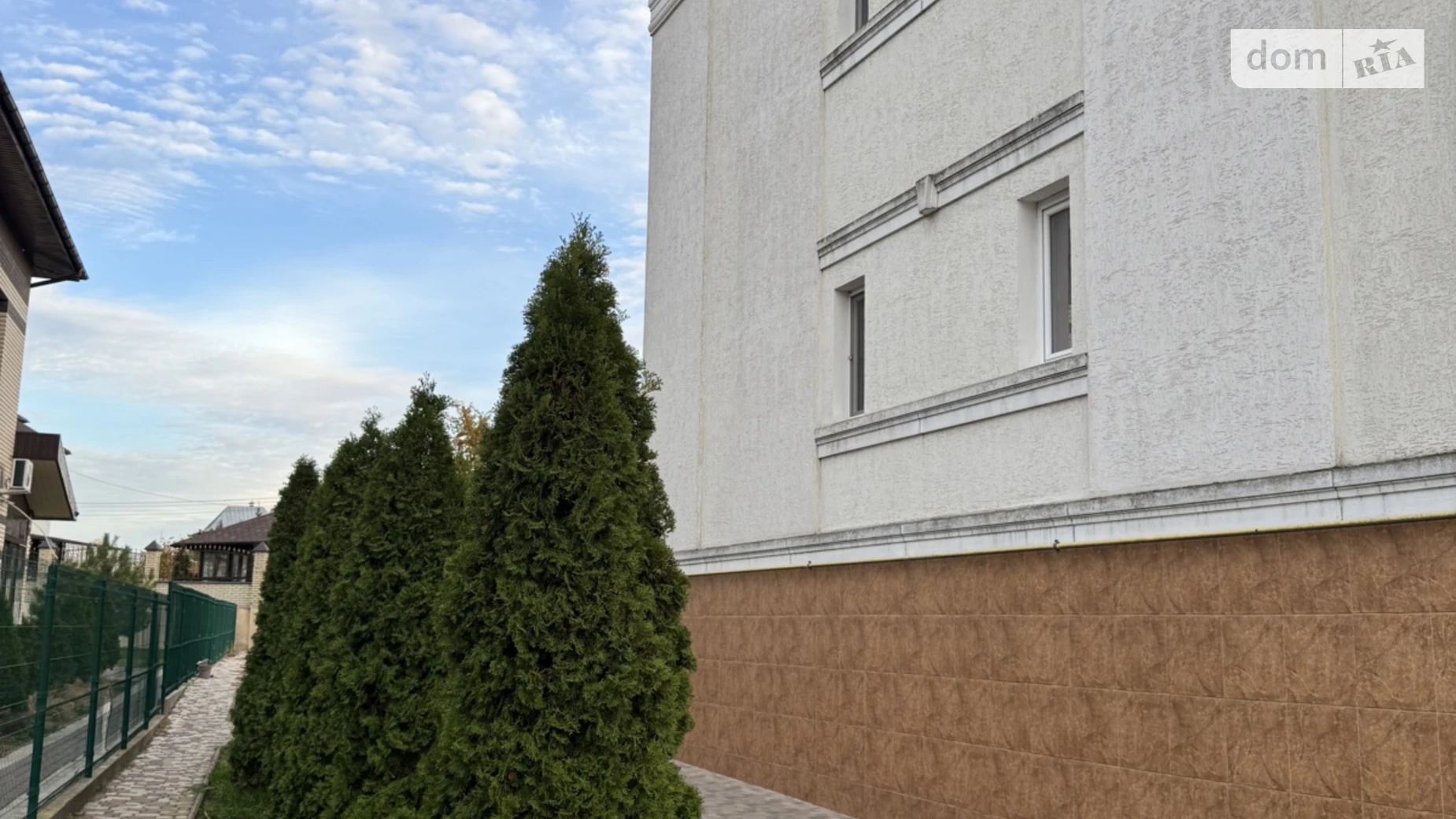 Продается дом на 4 этажа 800.2 кв. м с садом, цена: 360000 $ - фото 4