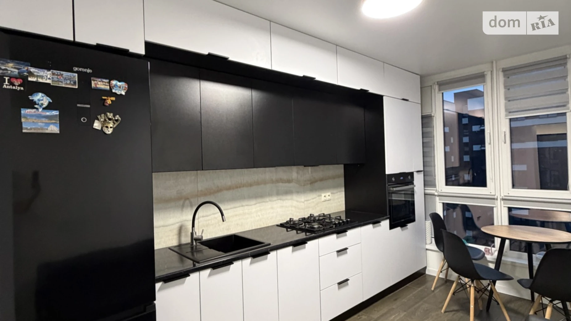 Продается 1-комнатная квартира 40.5 кв. м в Ивано-Франковске, цена: 65500 $ - фото 3