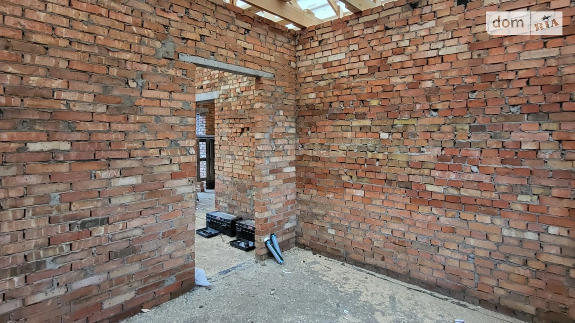 Продается одноэтажный дом 80 кв. м с верандой, цена: 75000 $ - фото 3