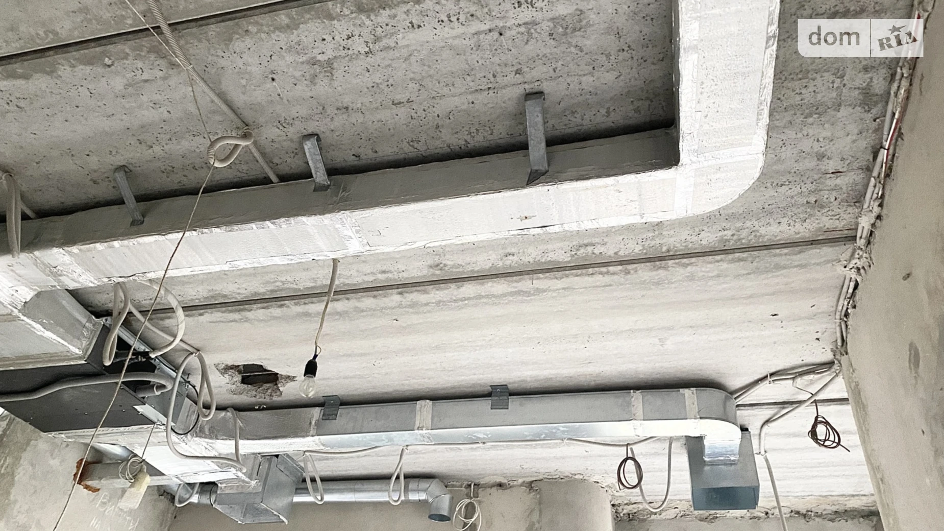 Продается дом на 2 этажа 320 кв. м с террасой, цена: 335000 $ - фото 4