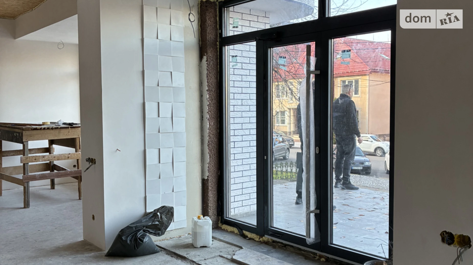 Здається в оренду приміщення вільного призначення 181.4 кв. м в 5-поверховій будівлі, цена: 1440 $ - фото 4