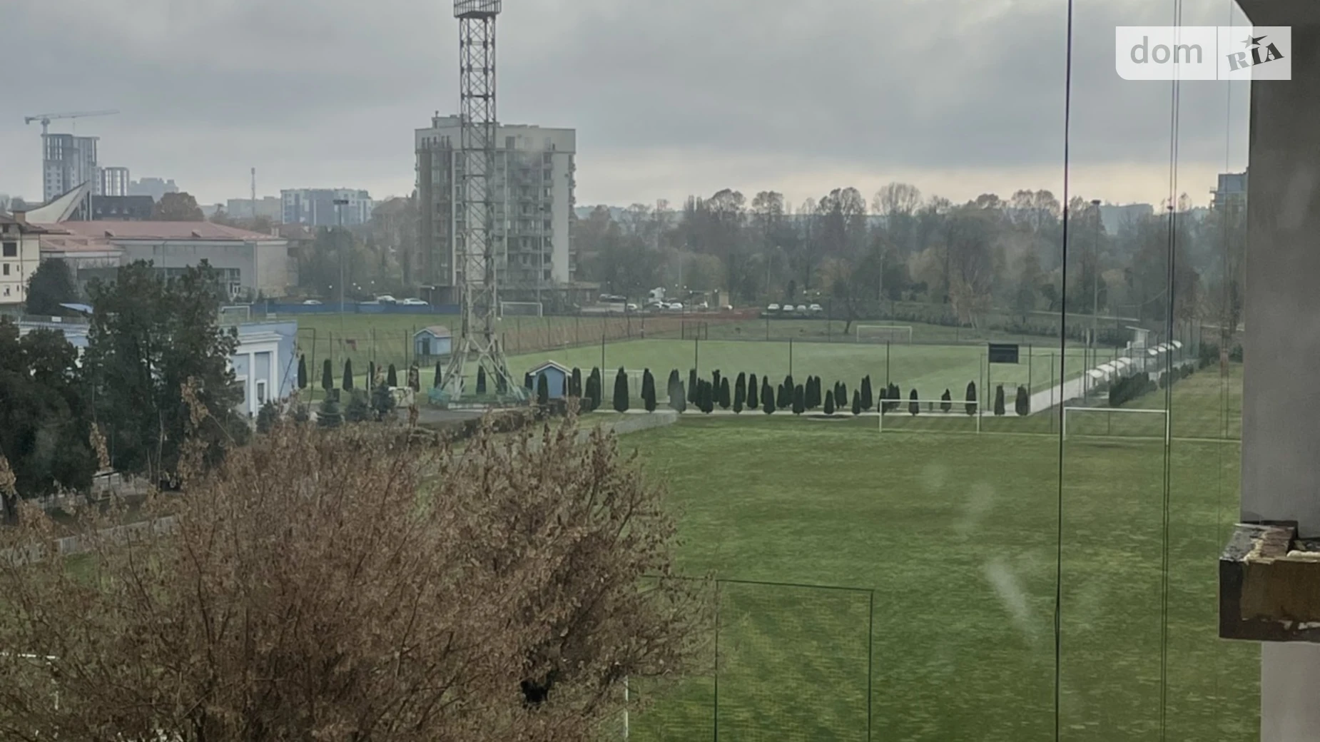 Продается 2-комнатная квартира 77.18 кв. м в Ужгороде, ул. Гленца, 4 - фото 3