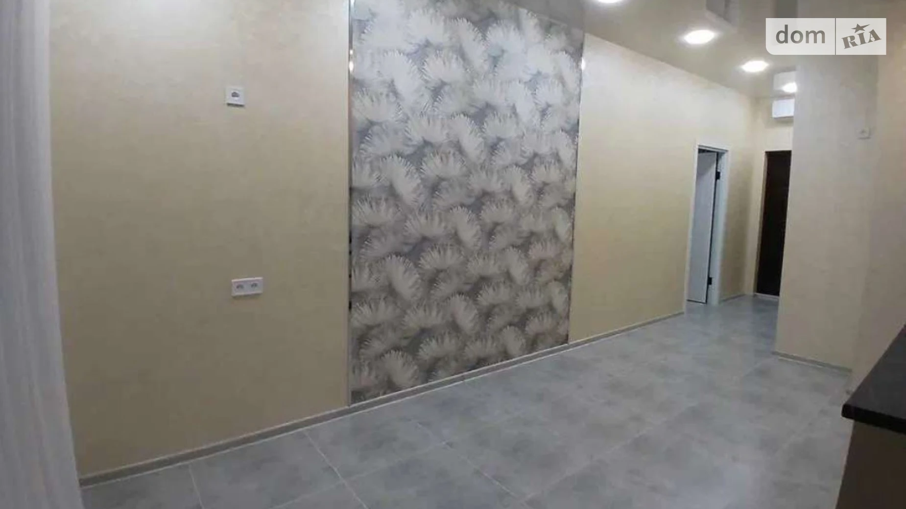 Продается 1-комнатная квартира 41 кв. м в Одессе, ул. Краснова, 3 корпус 66 - фото 4