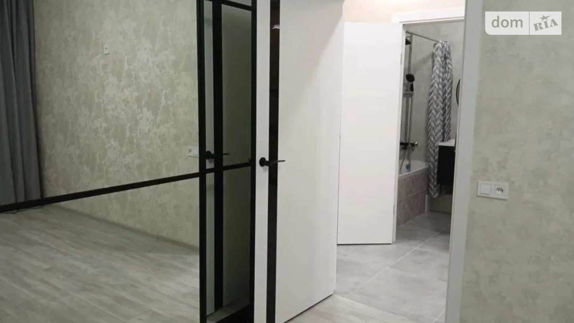 Продается 1-комнатная квартира 41 кв. м в Одессе, ул. Краснова, 3 корпус 66 - фото 5