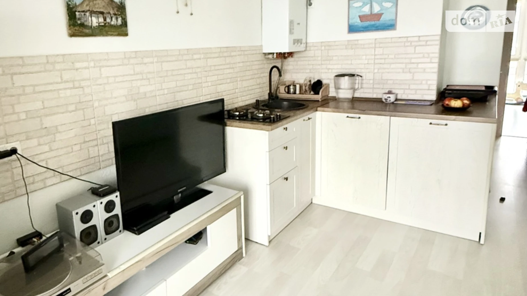 Продається 1-кімнатна квартира 45 кв. м у Гостомелі, вул. Остромирська - фото 4