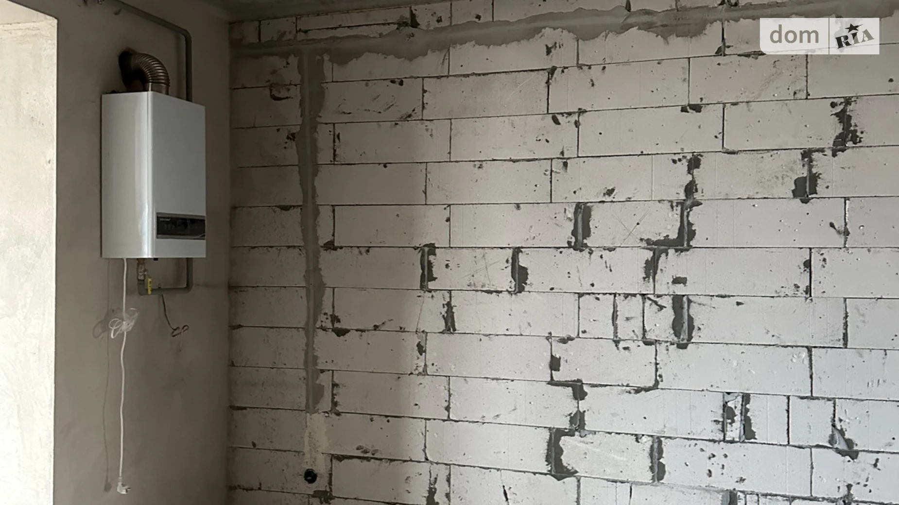 Продается 1-комнатная квартира 53 кв. м в, цена: 37500 $ - фото 2