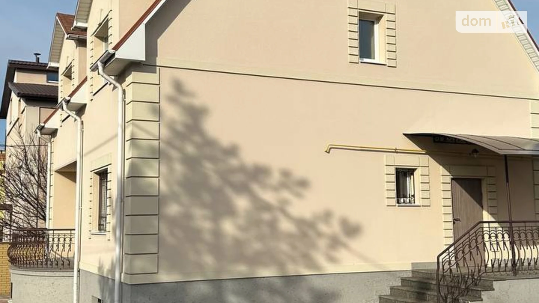 Продается дом на 2 этажа 246 кв. м с подвалом, цена: 180000 $ - фото 3